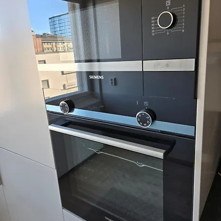 A Beautiful Renovated Floor In Center Апартаменты *