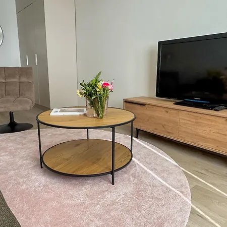 Apartmán A Beautiful Renovated Floor, 5th In Center Oulu